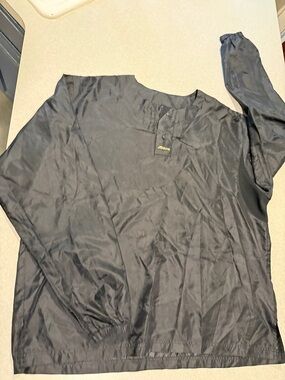 Mizuno Black Pullover with Yellow Logo